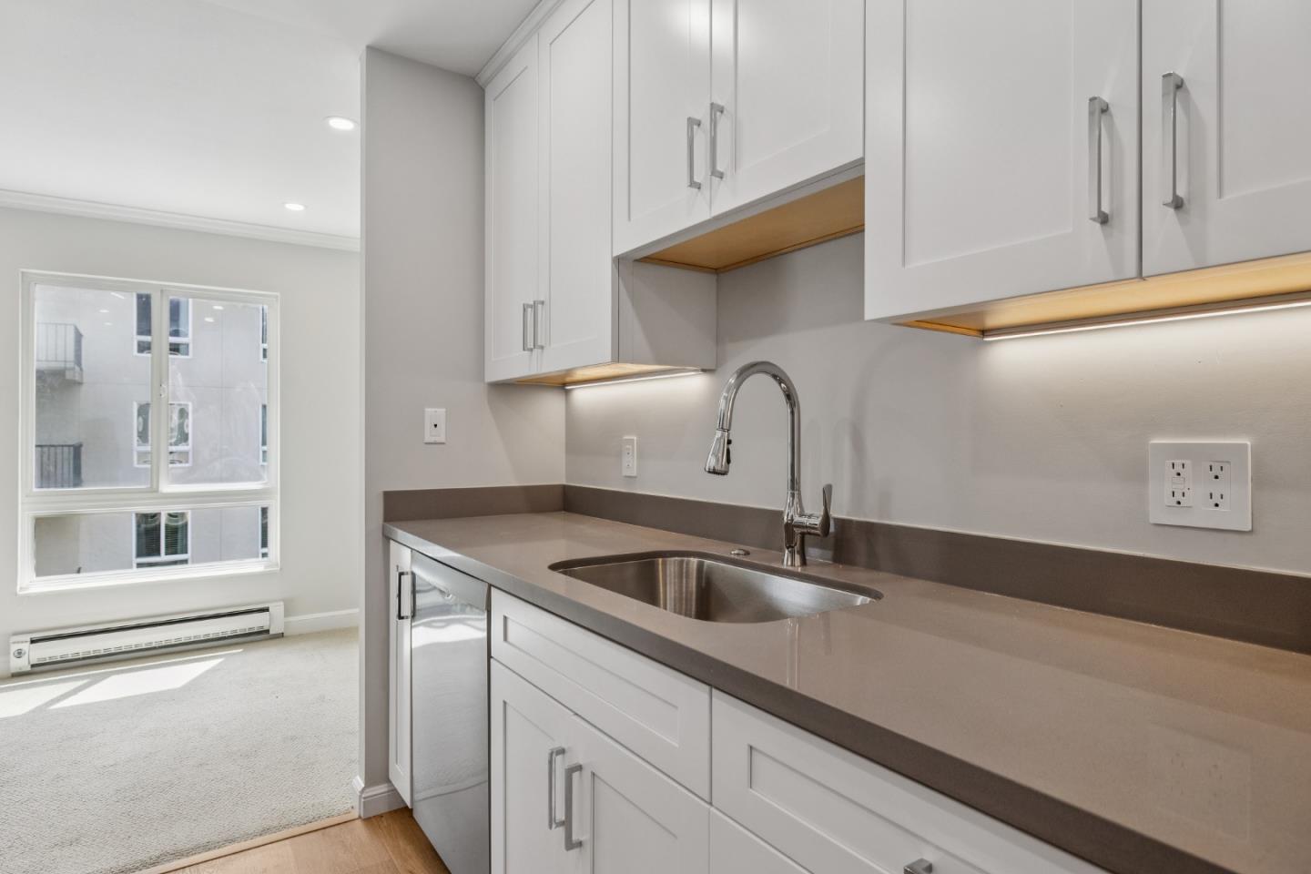 821 North Humboldt 302
