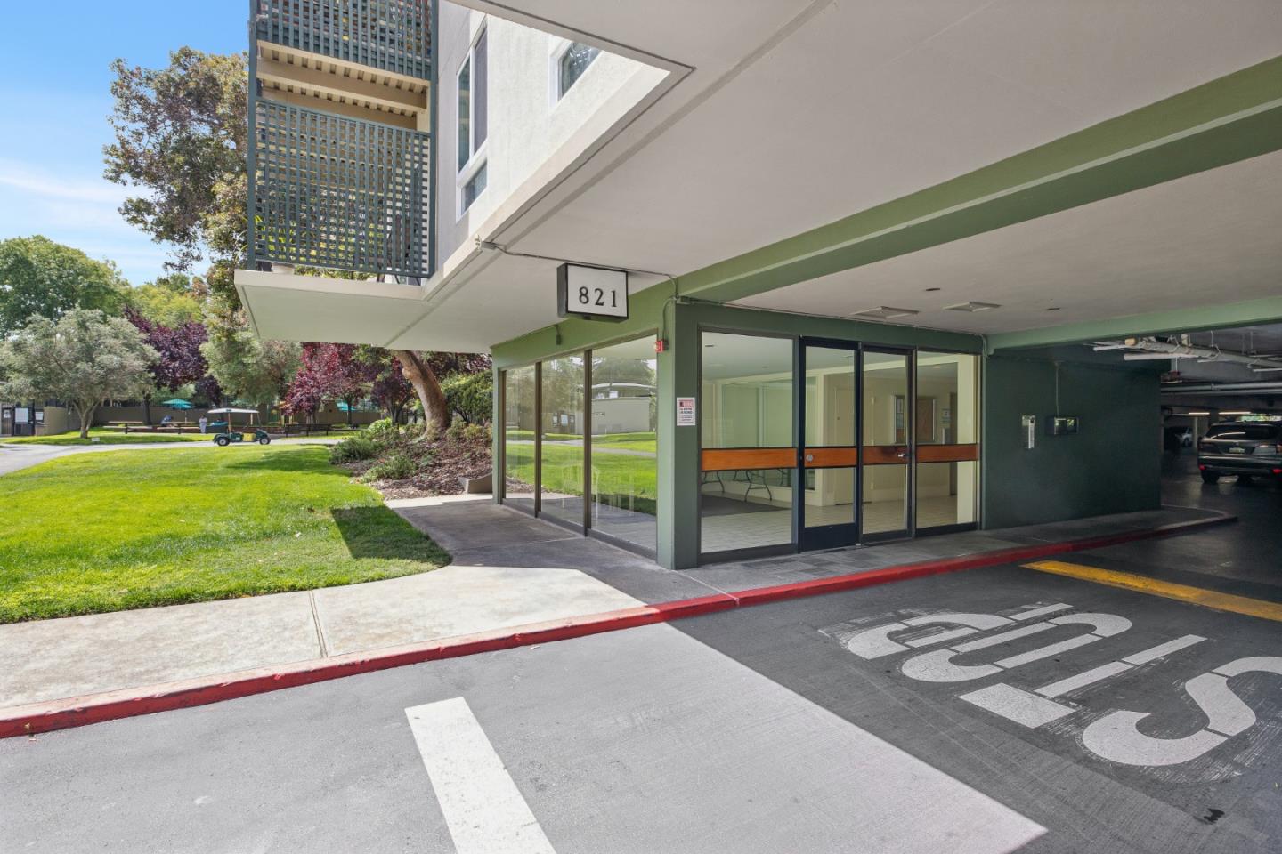 821 North Humboldt 302