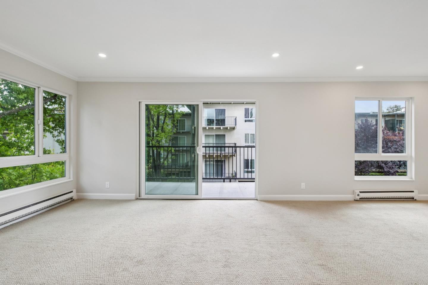 821 North Humboldt 302