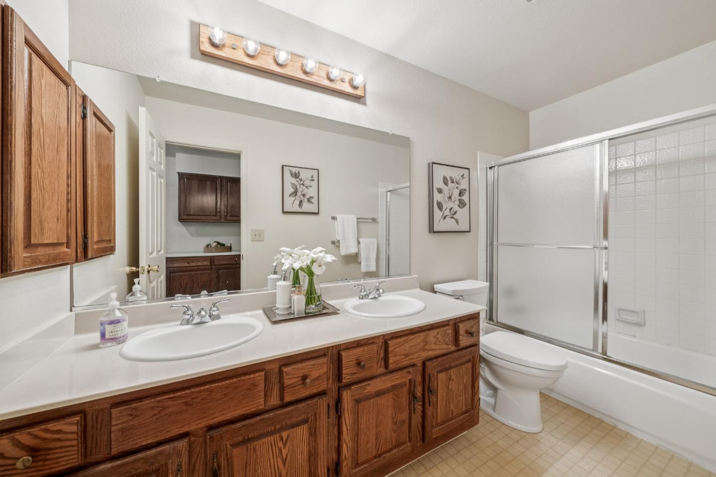 6532 Timberview Drive