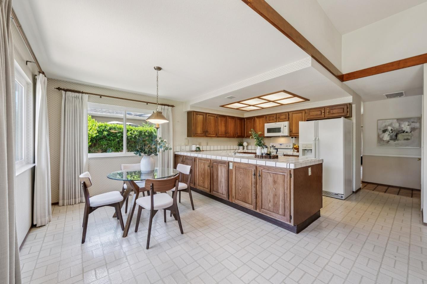 6532 Timberview Drive