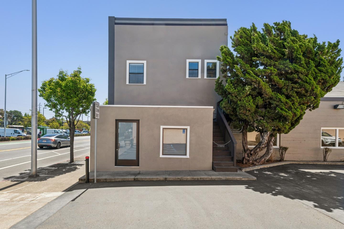 1145 California Drive
