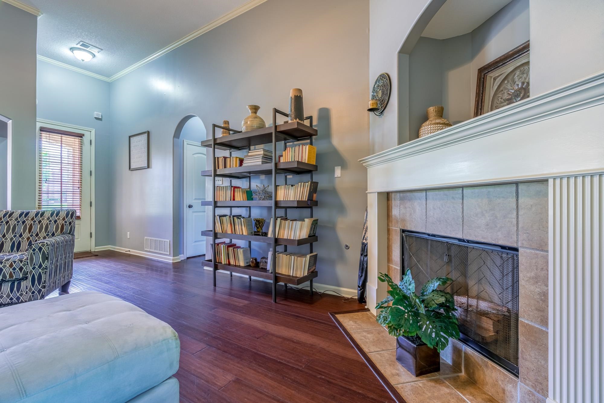 12154 BROOKS RIVER DR