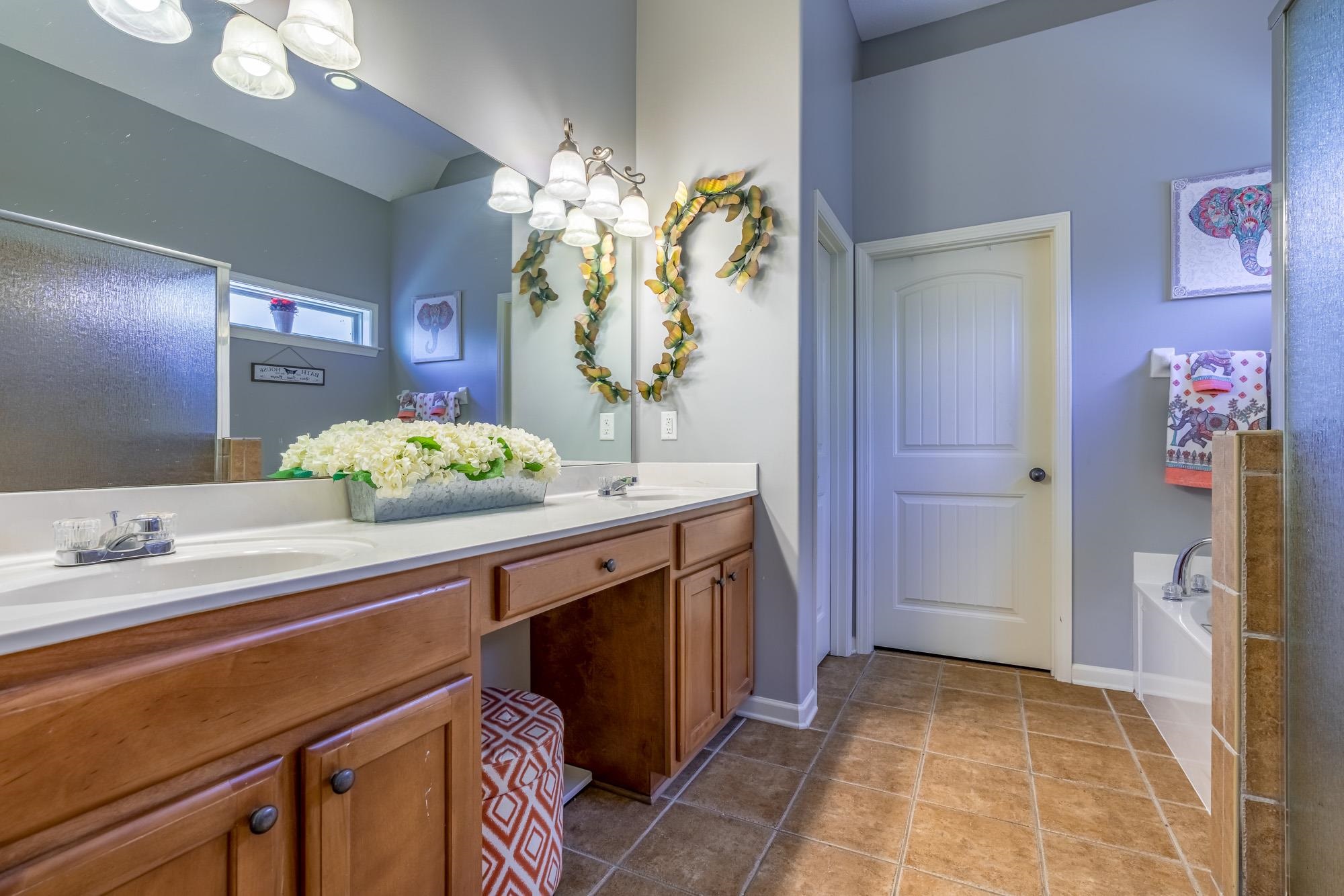 12154 BROOKS RIVER DR