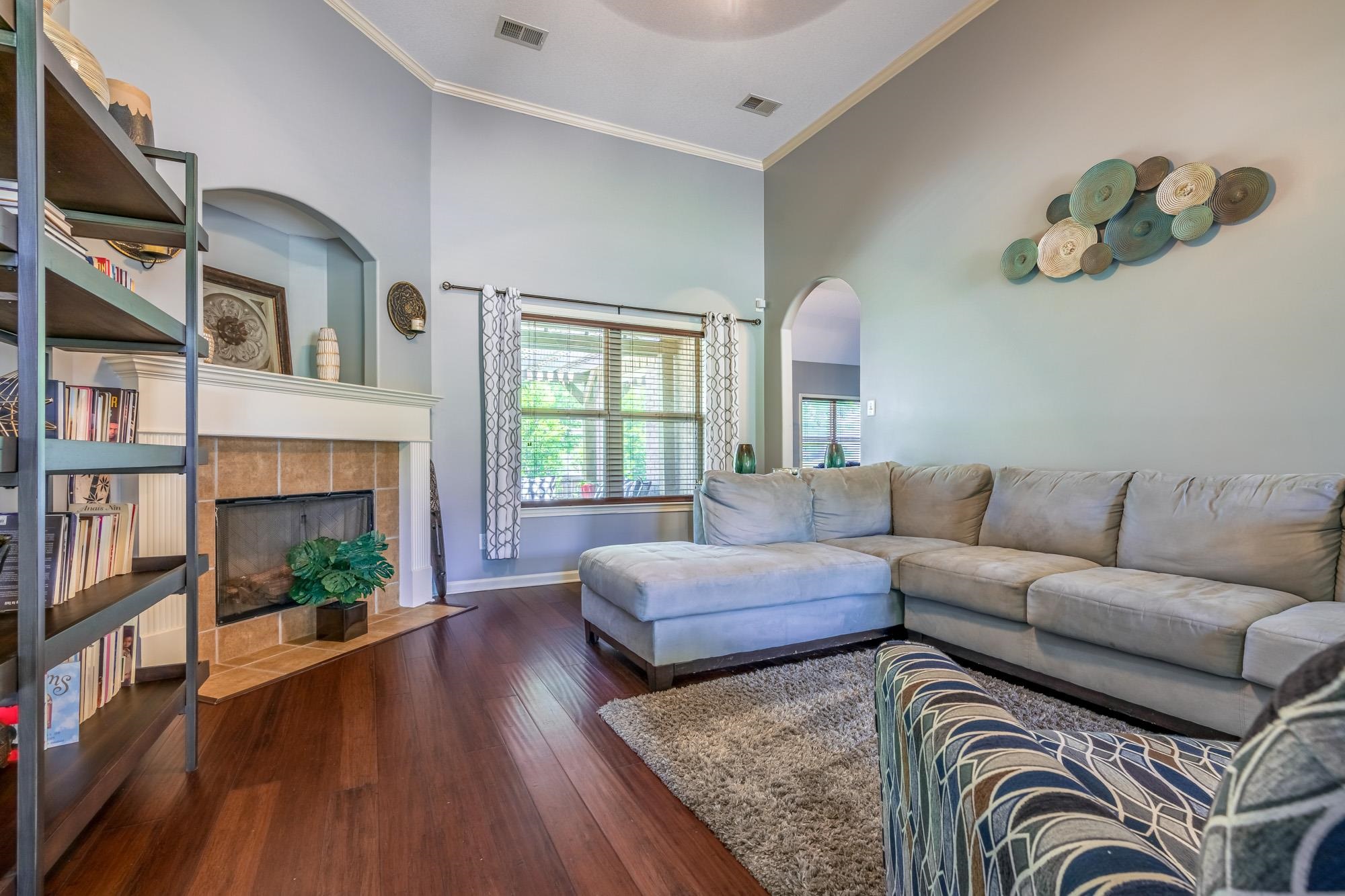 12154 BROOKS RIVER DR