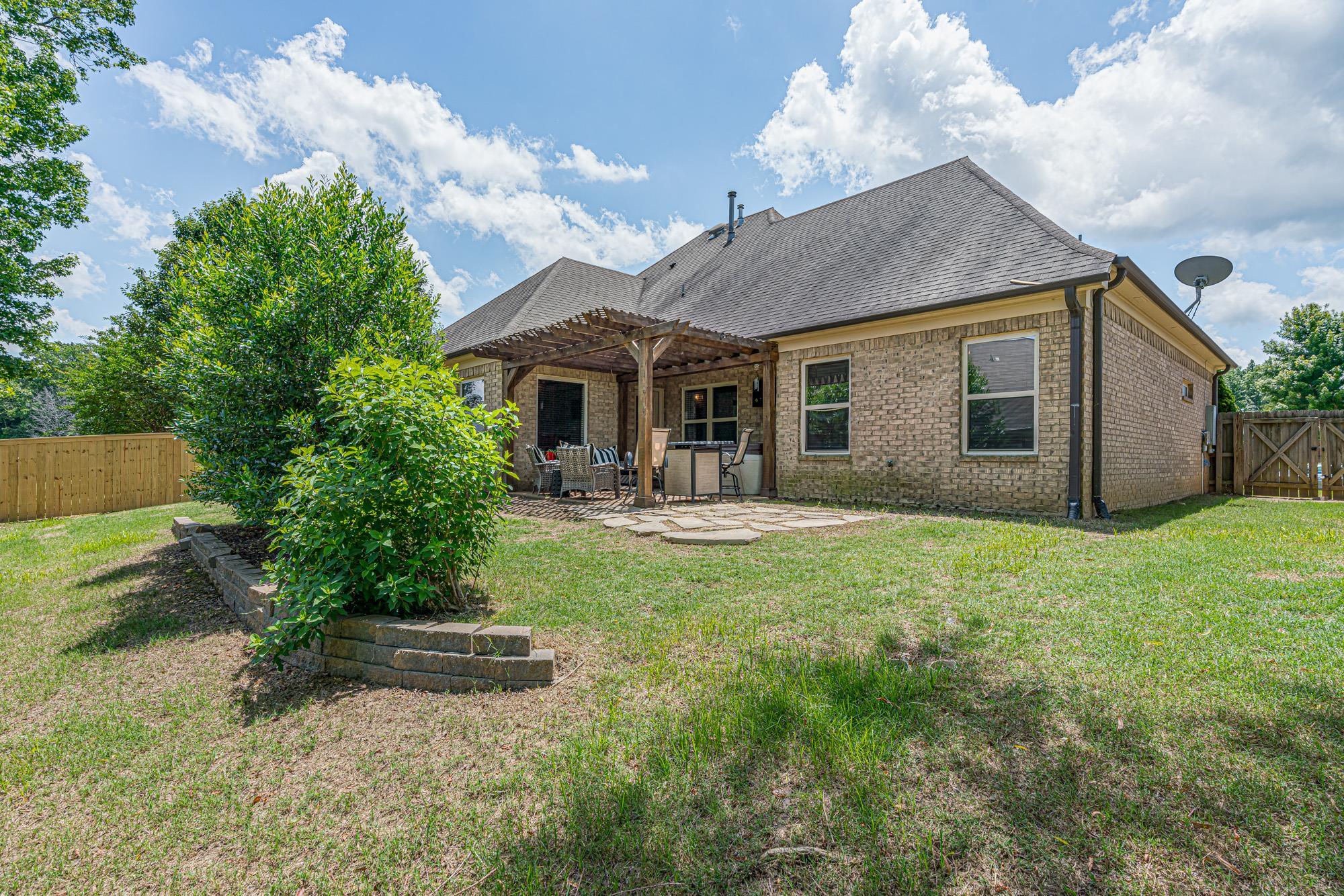 12154 BROOKS RIVER DR