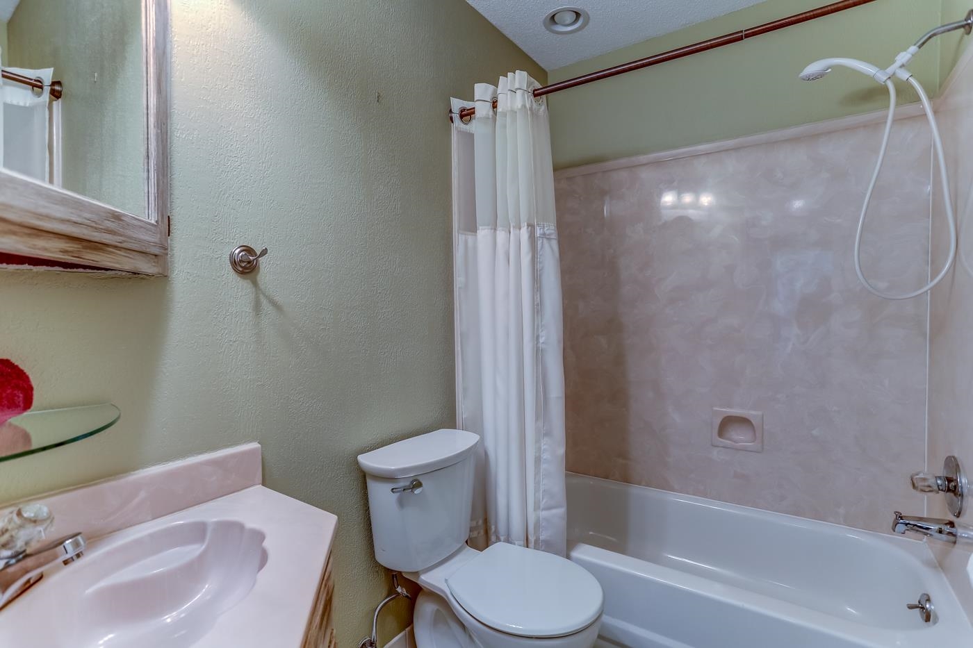 6640 LAUREL VALLEY DR