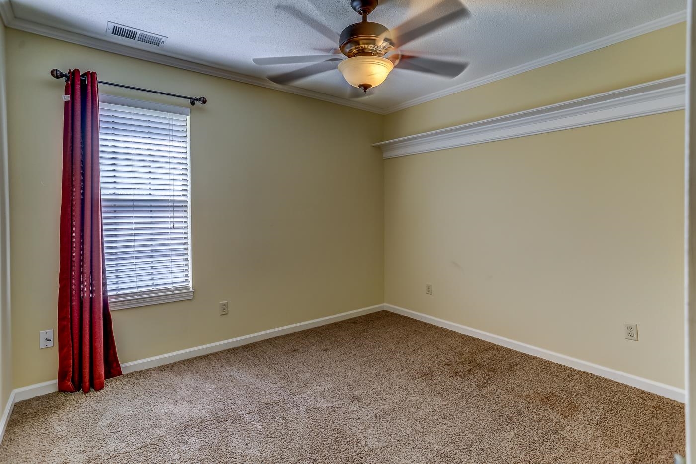 6640 LAUREL VALLEY DR