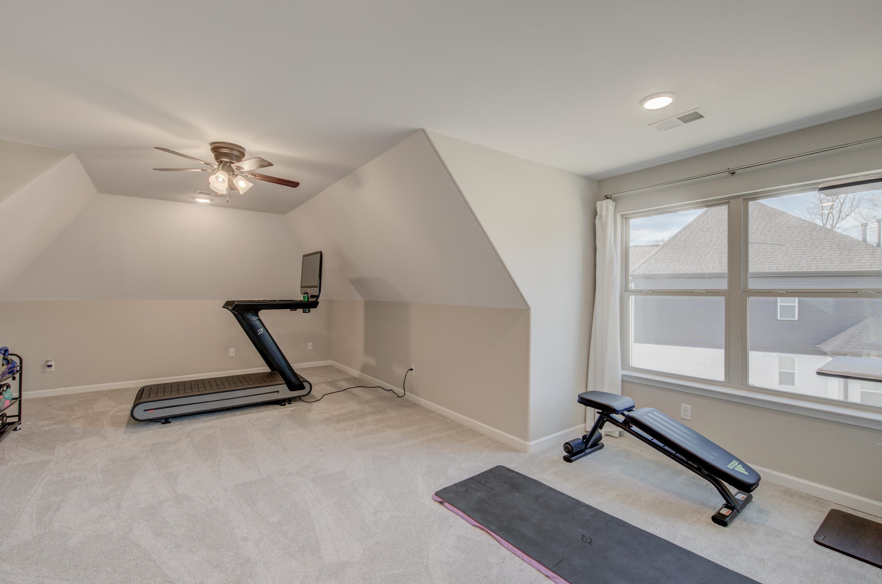 50 CAMBRIDGE PASS DR