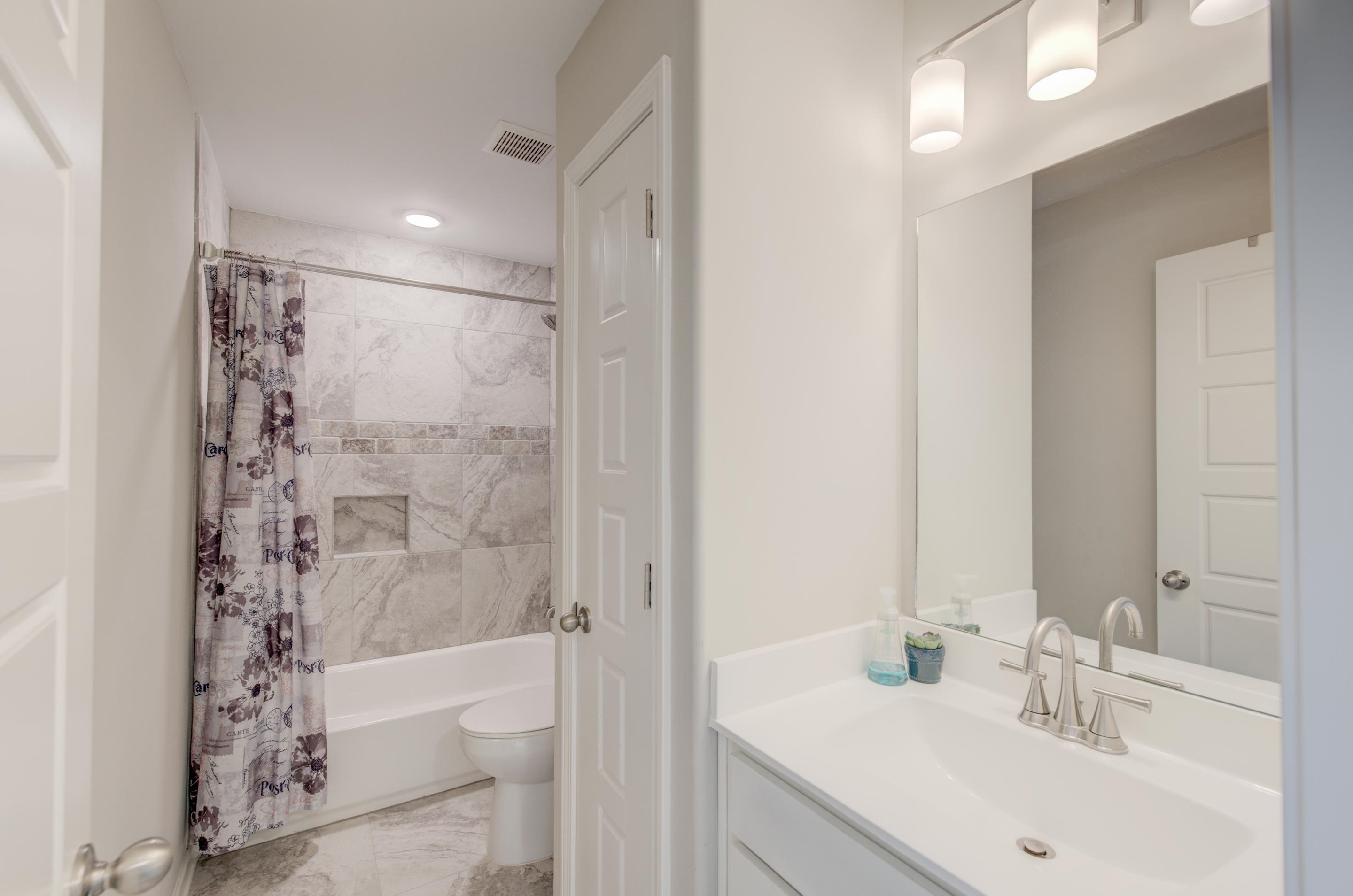 50 CAMBRIDGE PASS DR