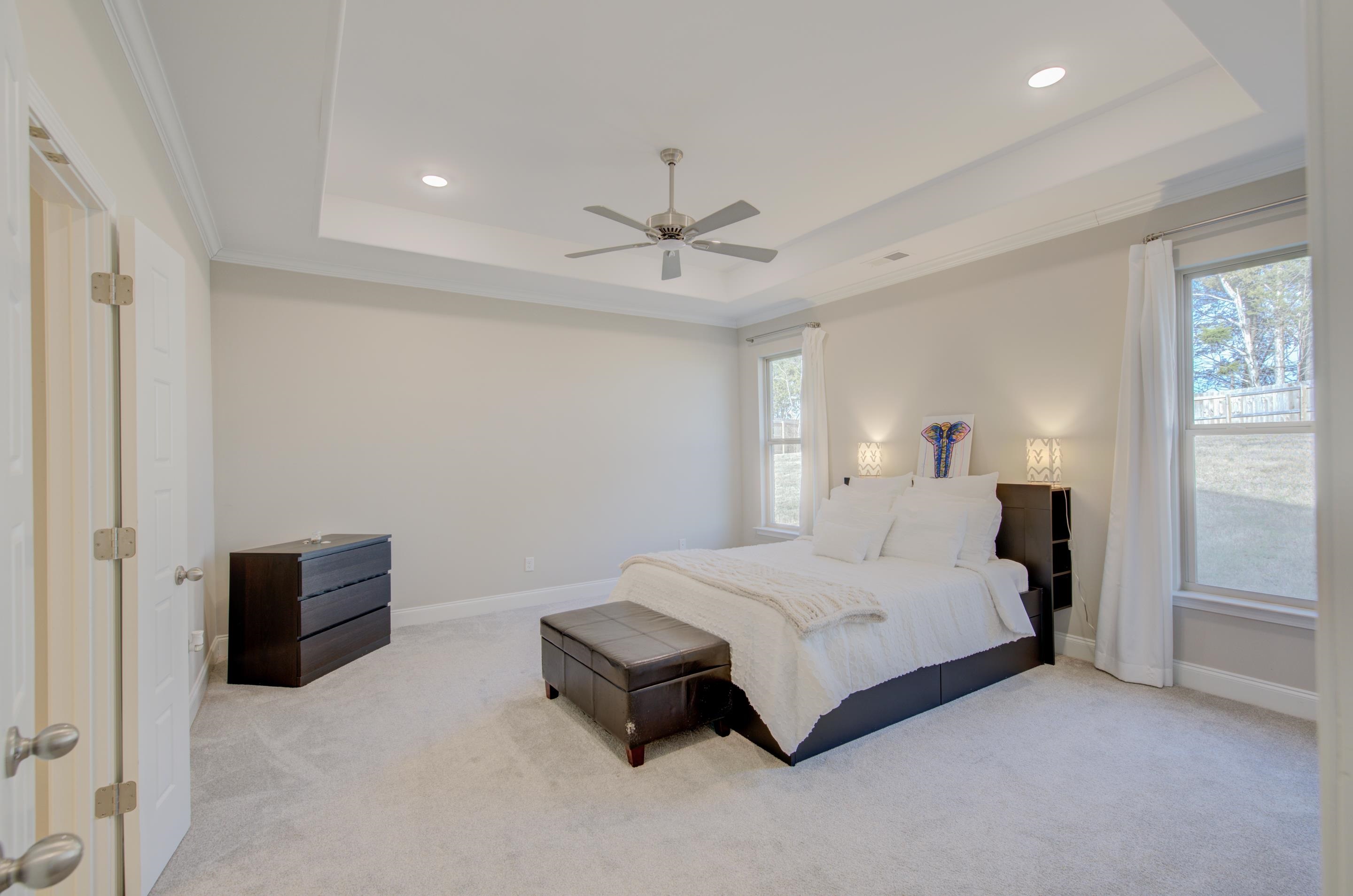 50 CAMBRIDGE PASS DR