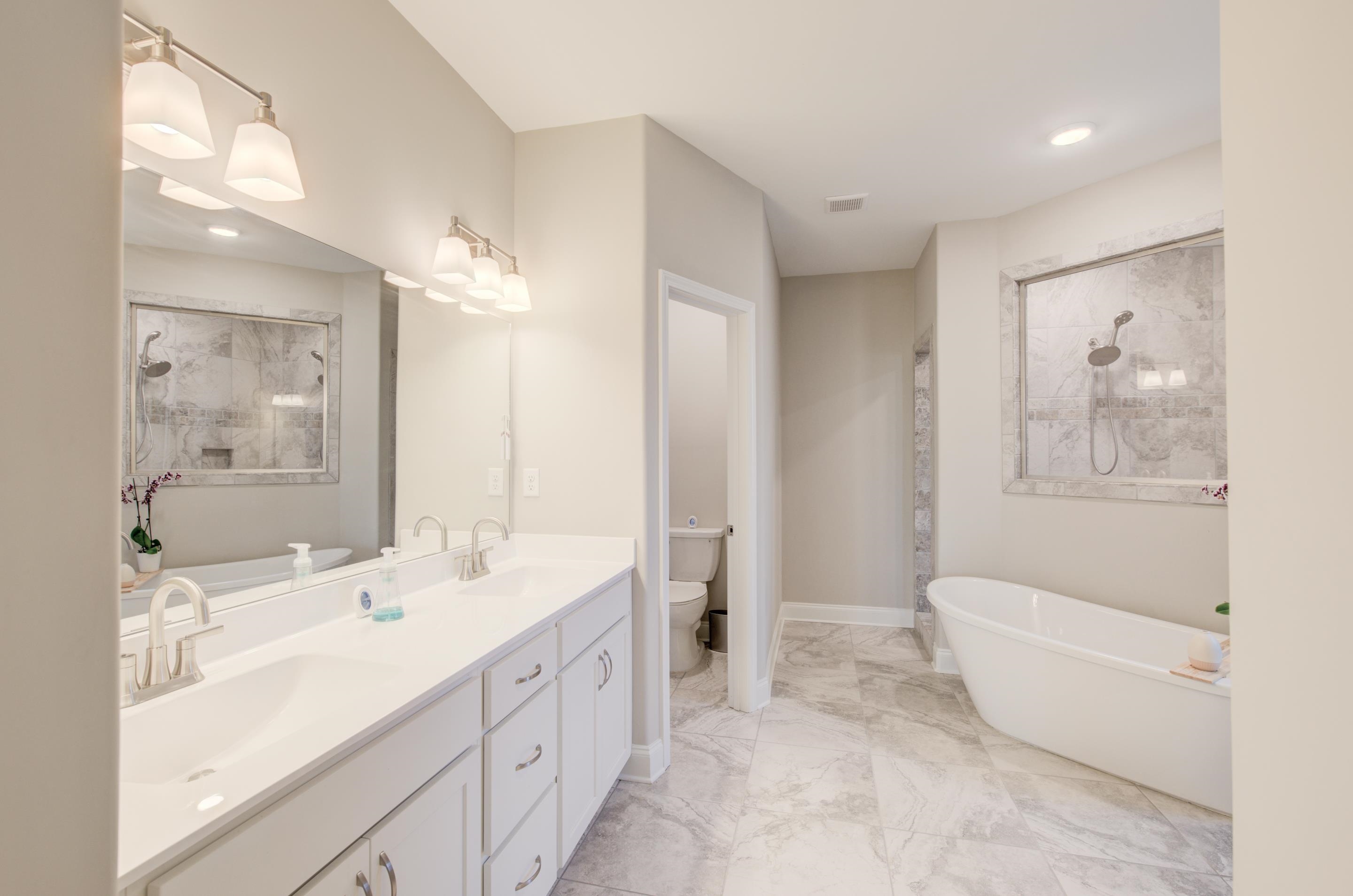 50 CAMBRIDGE PASS DR