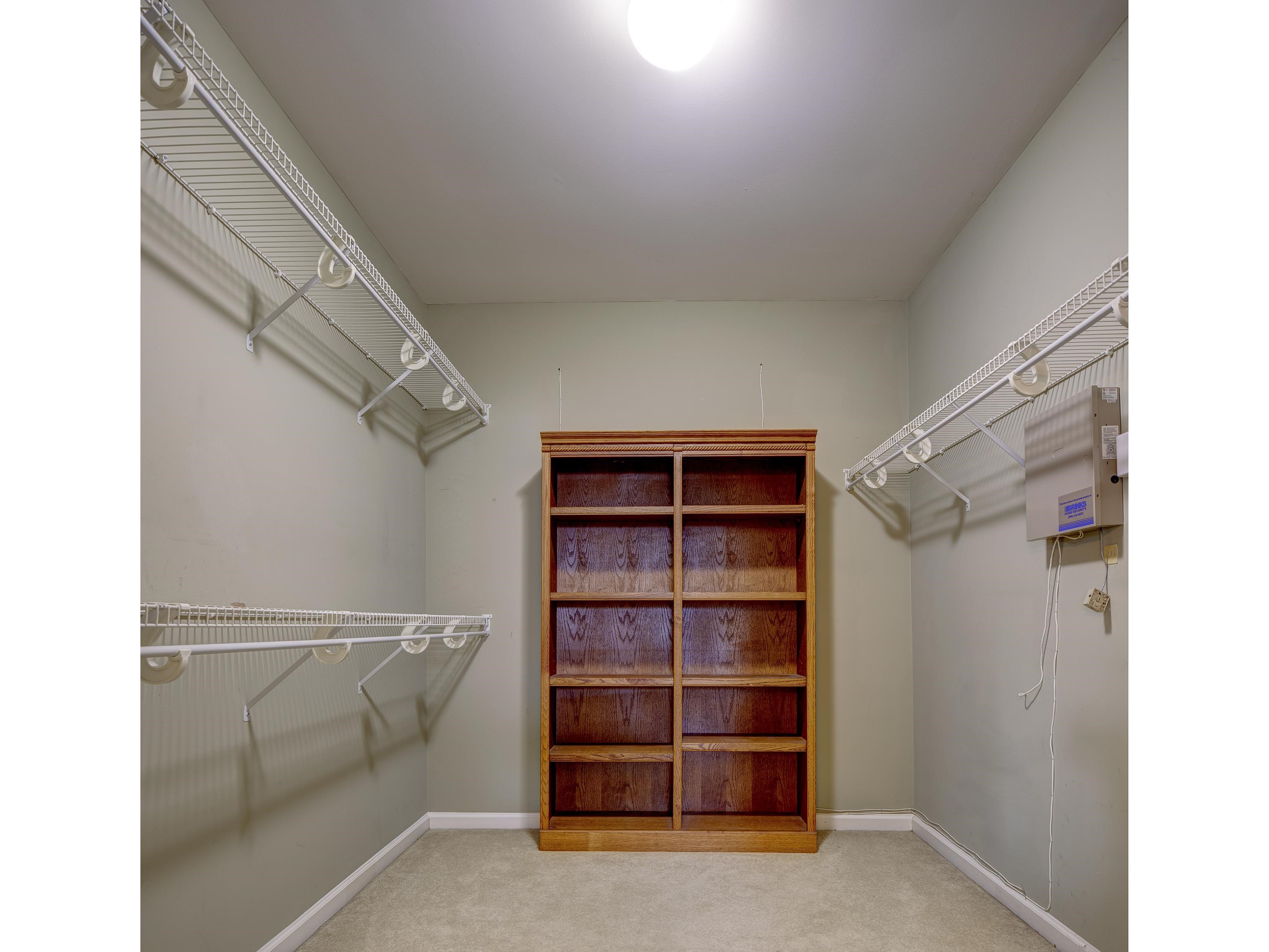 1612 WHISPER EDGE CV