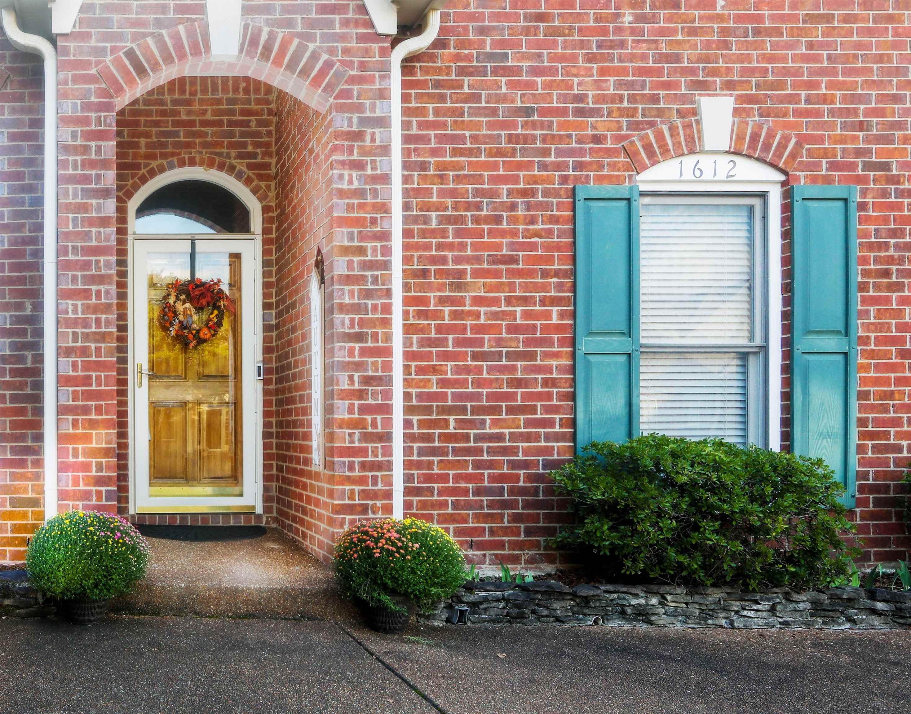 1612 WHISPER EDGE CV