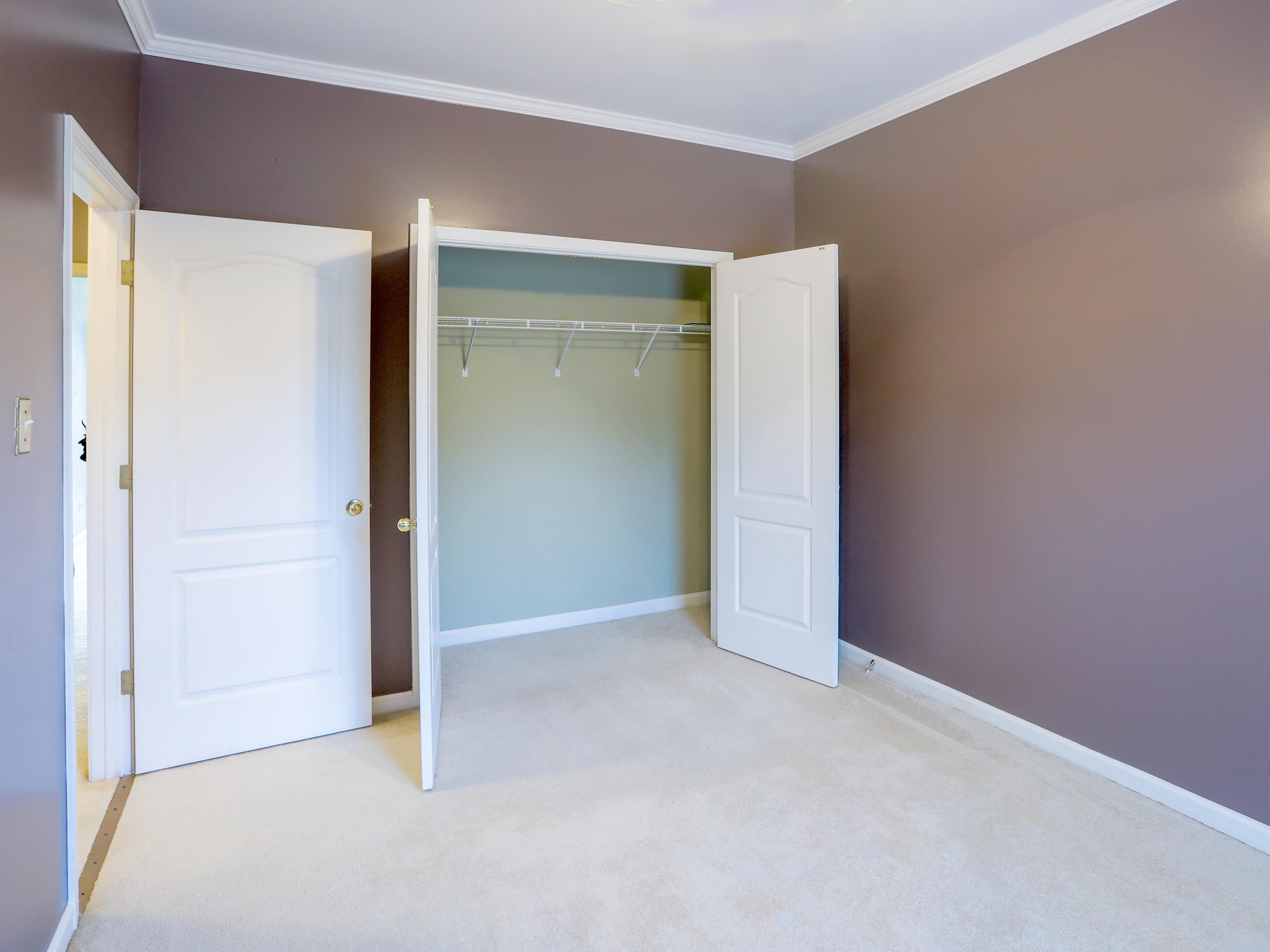 1612 WHISPER EDGE CV