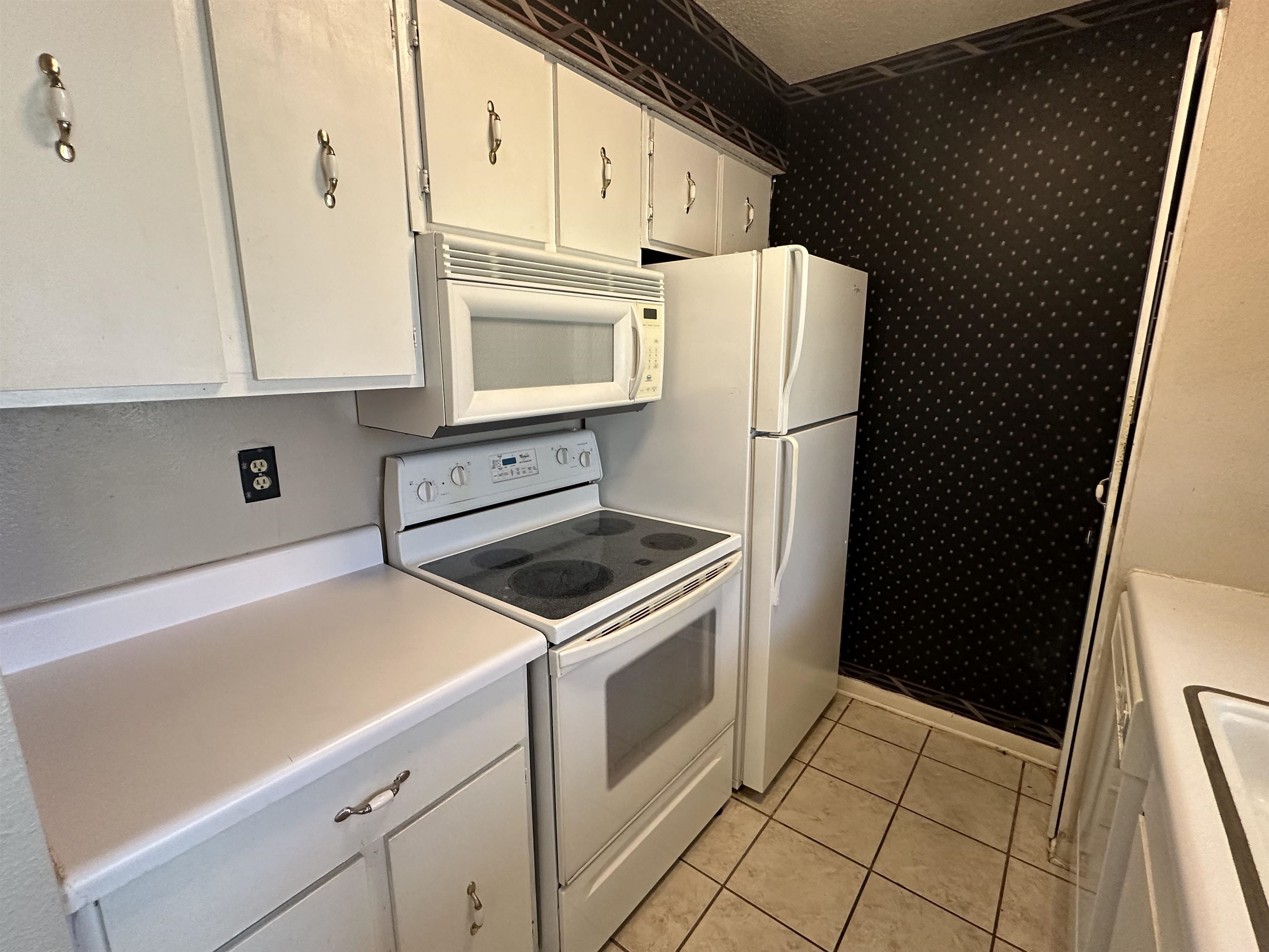 6724 MAJESTIC OAK PL Unit: 6724