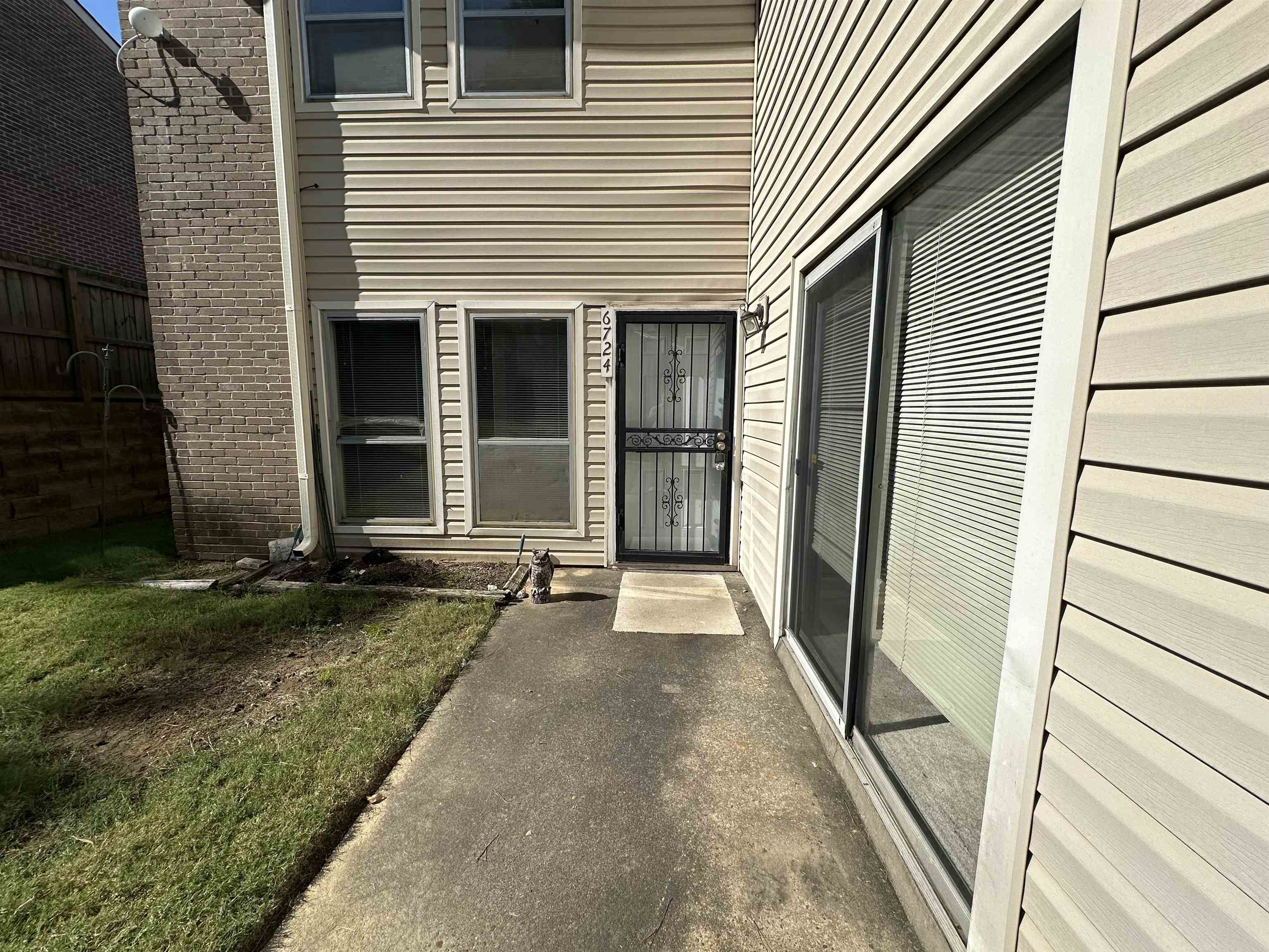 6724 MAJESTIC OAK PL Unit: 6724