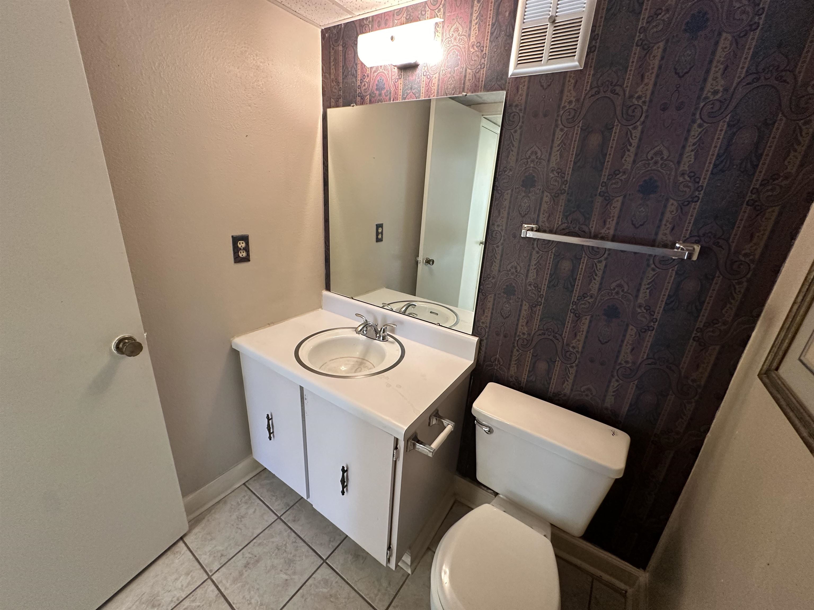 6724 MAJESTIC OAK PL Unit: 6724