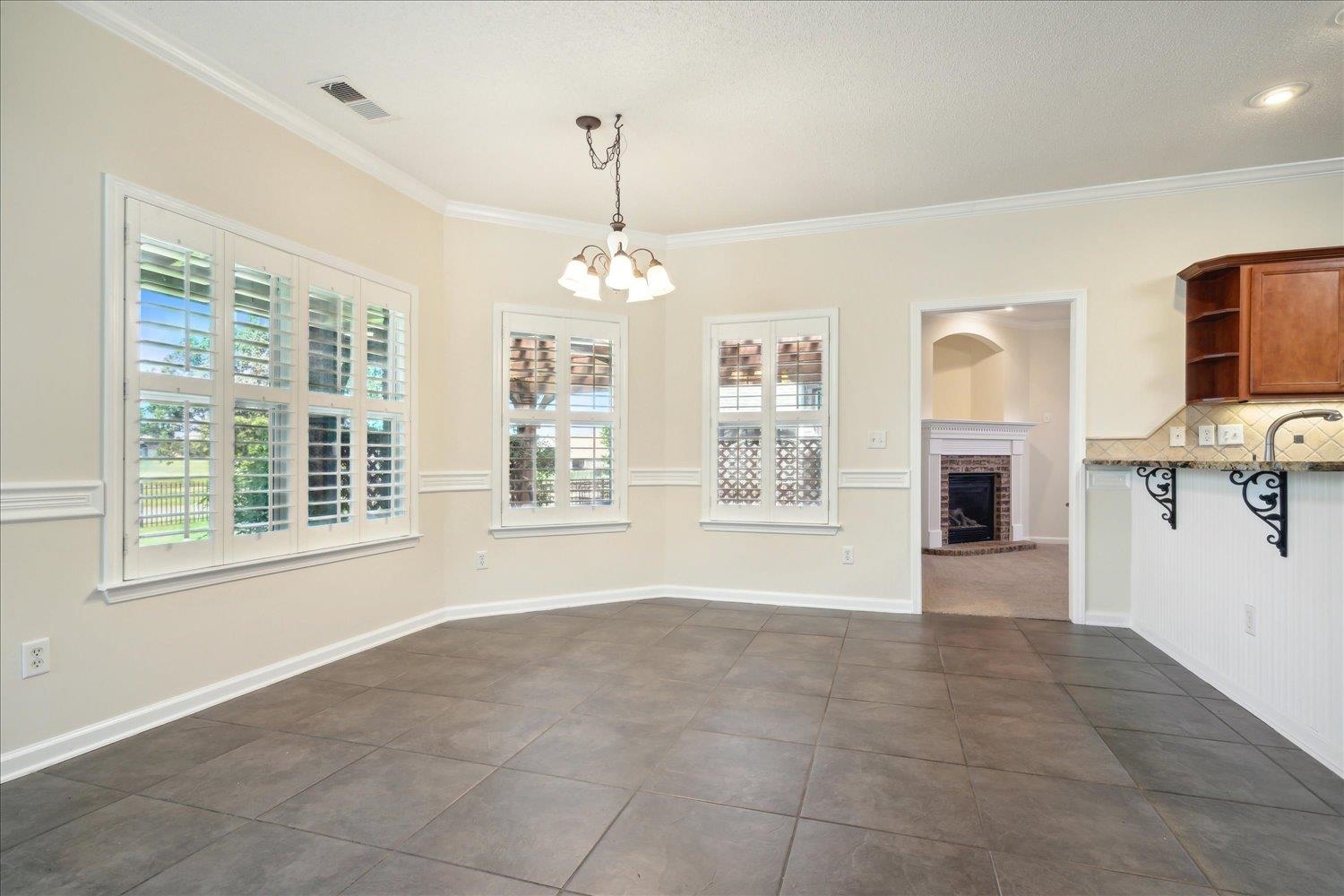 90 LEWIS FAIRWAY CIR