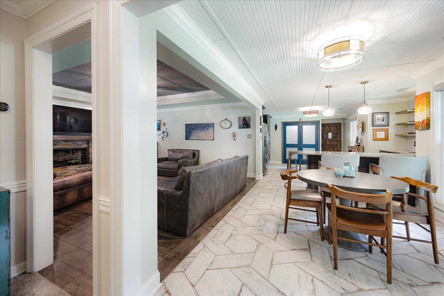 310 CASCADE FALLS RD