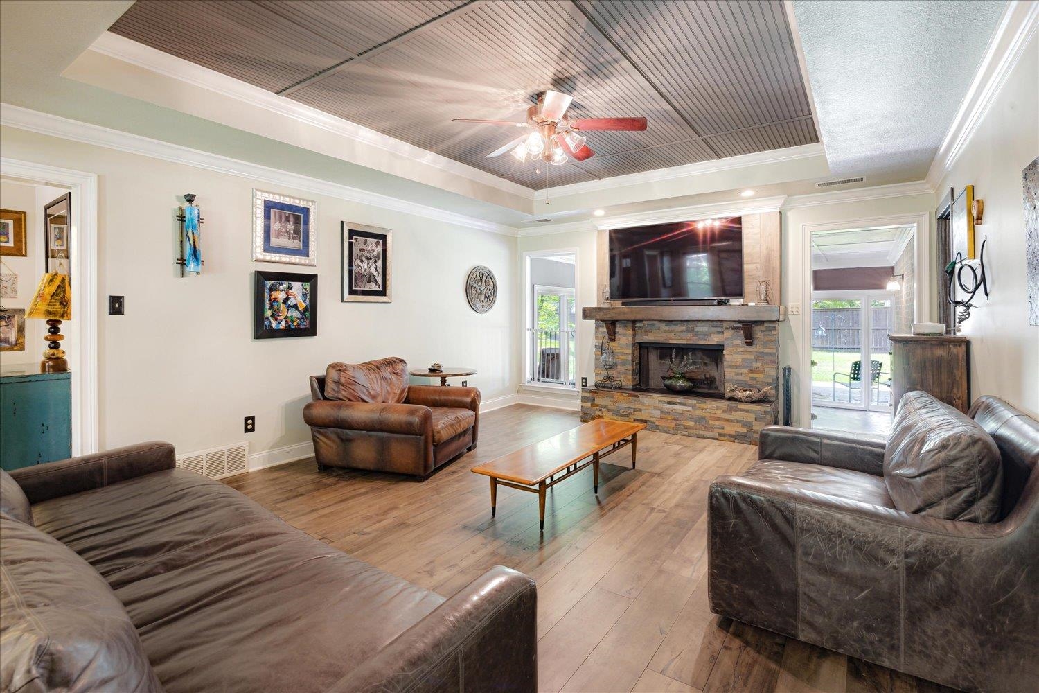 310 CASCADE FALLS RD