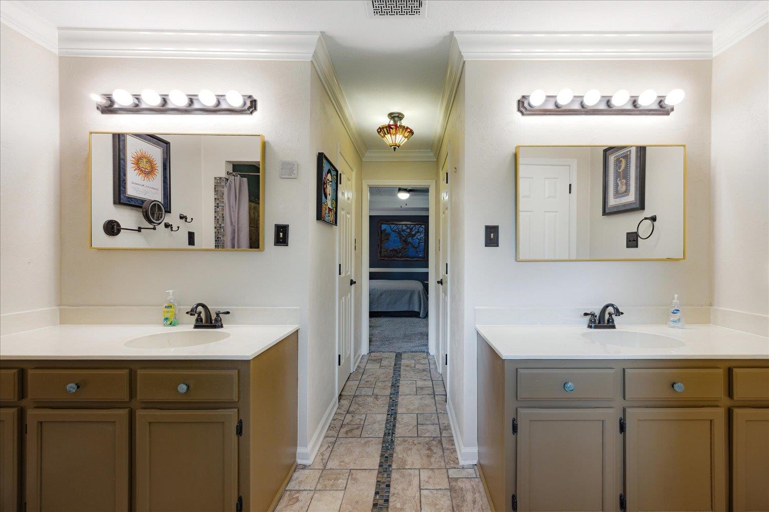 310 CASCADE FALLS RD