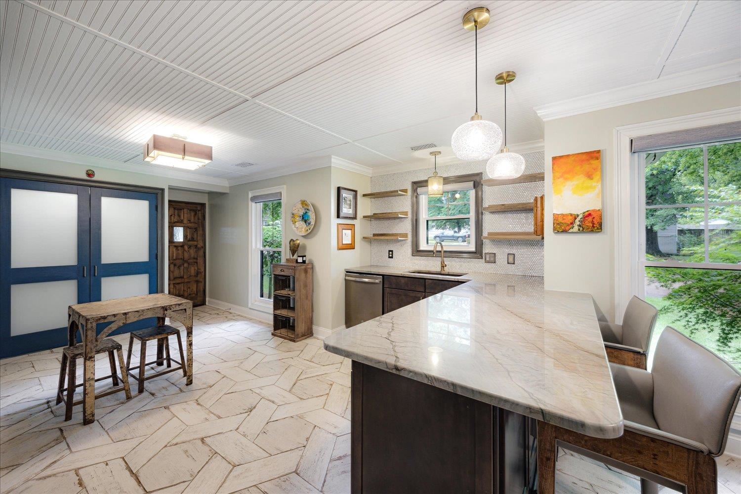 310 CASCADE FALLS RD