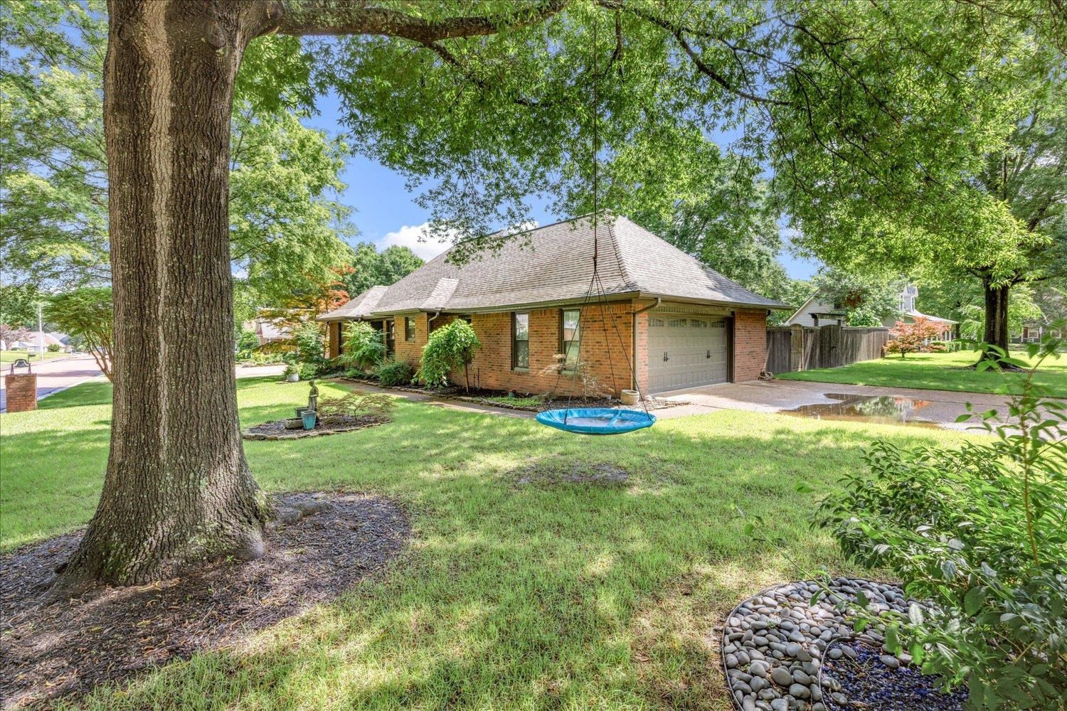 310 CASCADE FALLS RD