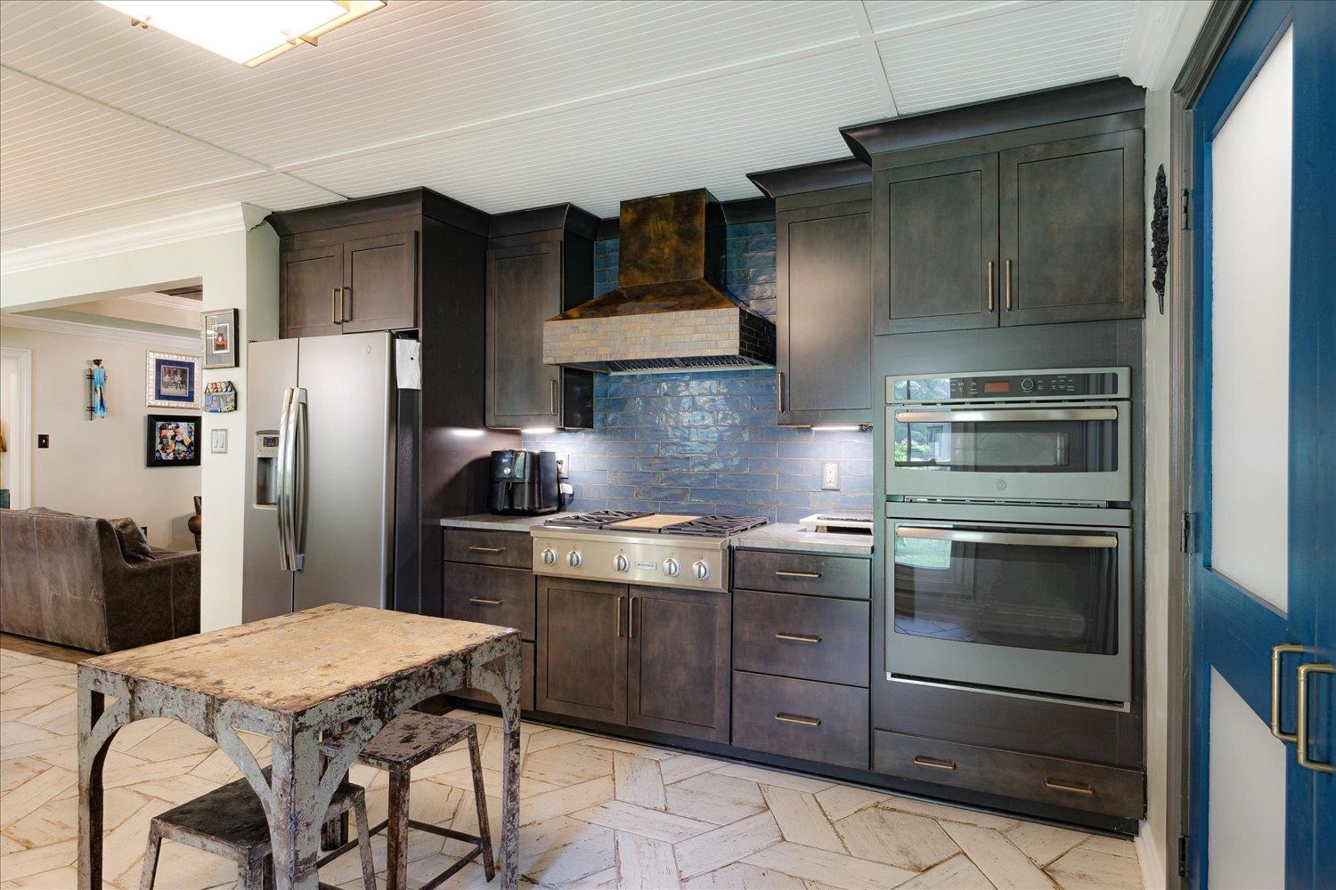 310 CASCADE FALLS RD