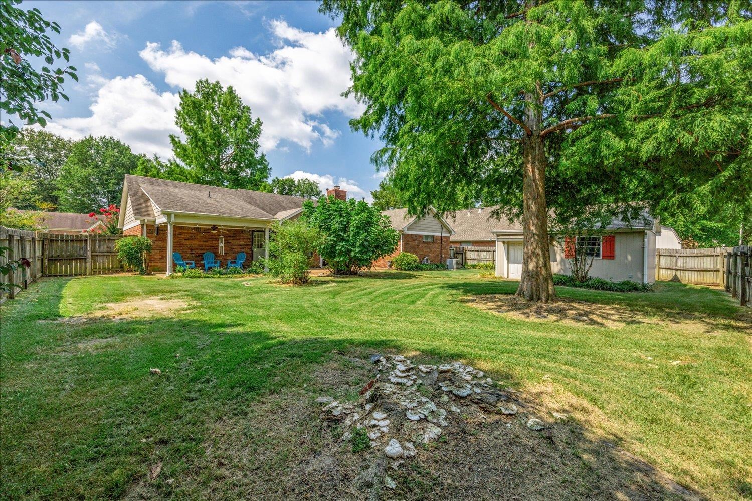 6640 LAUREL VALLEY DR