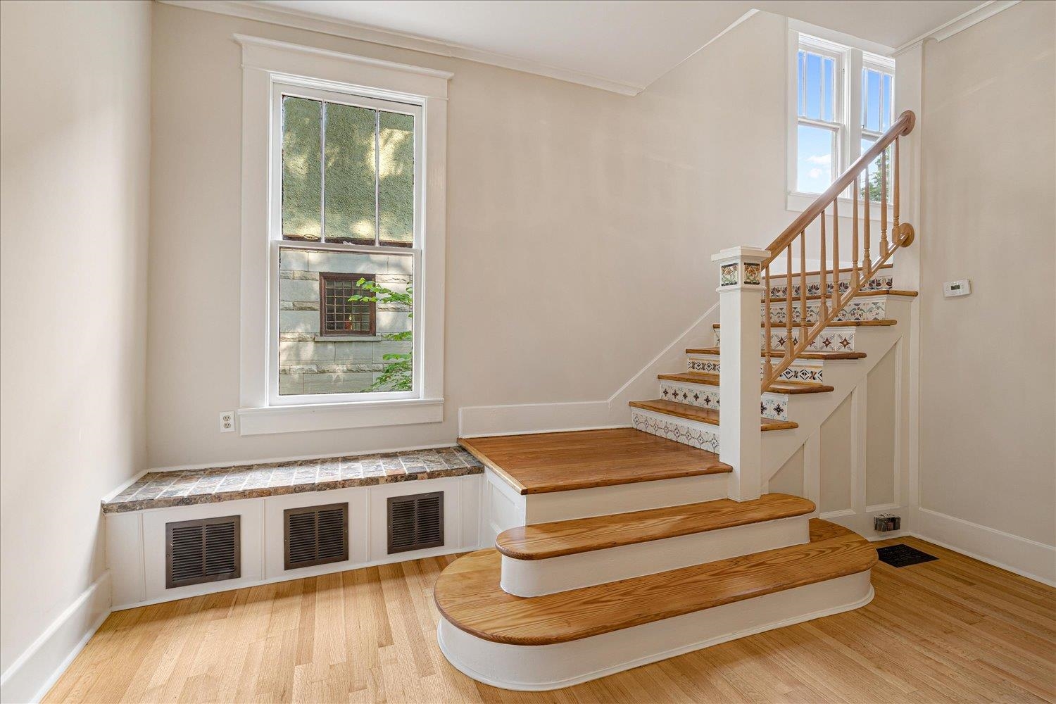 1429 VINTON AVE