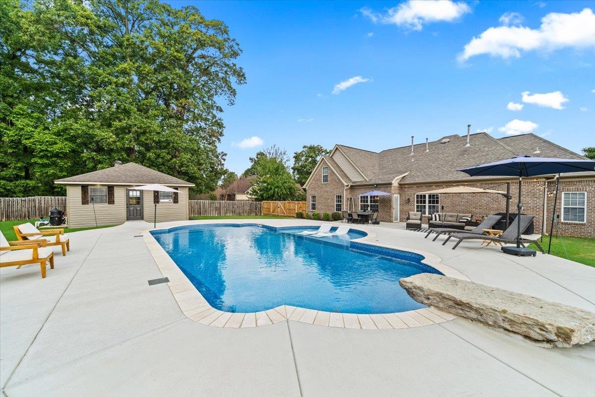 75 MARIAN DR