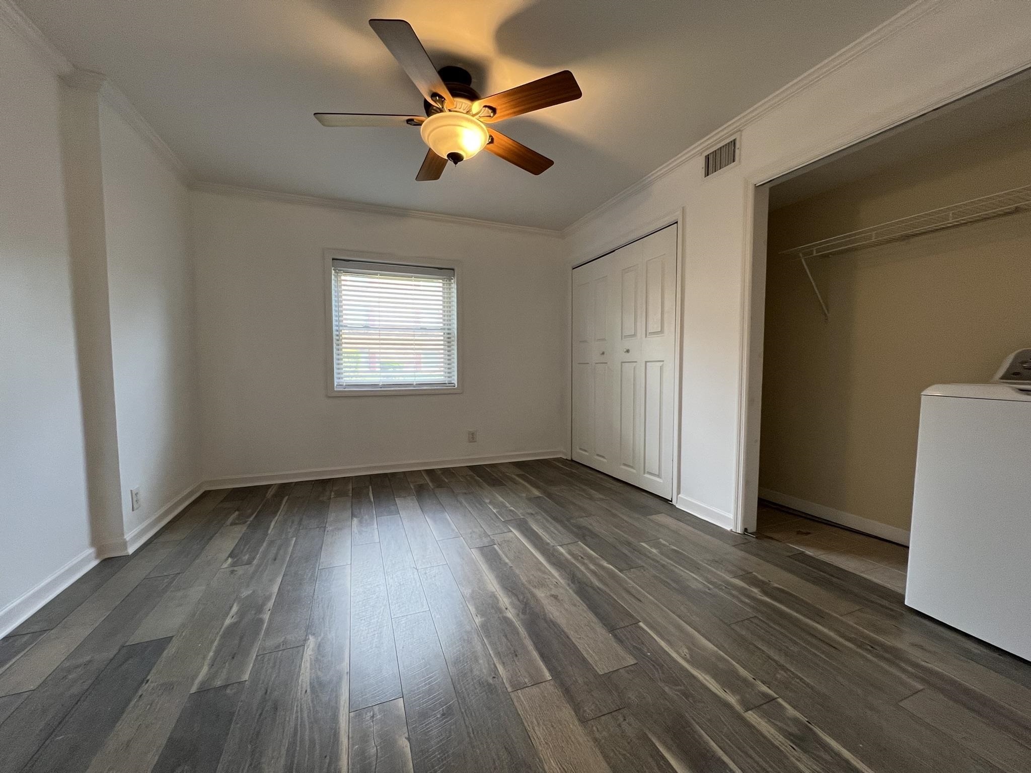 1207 MIDDLE CT Unit: 102