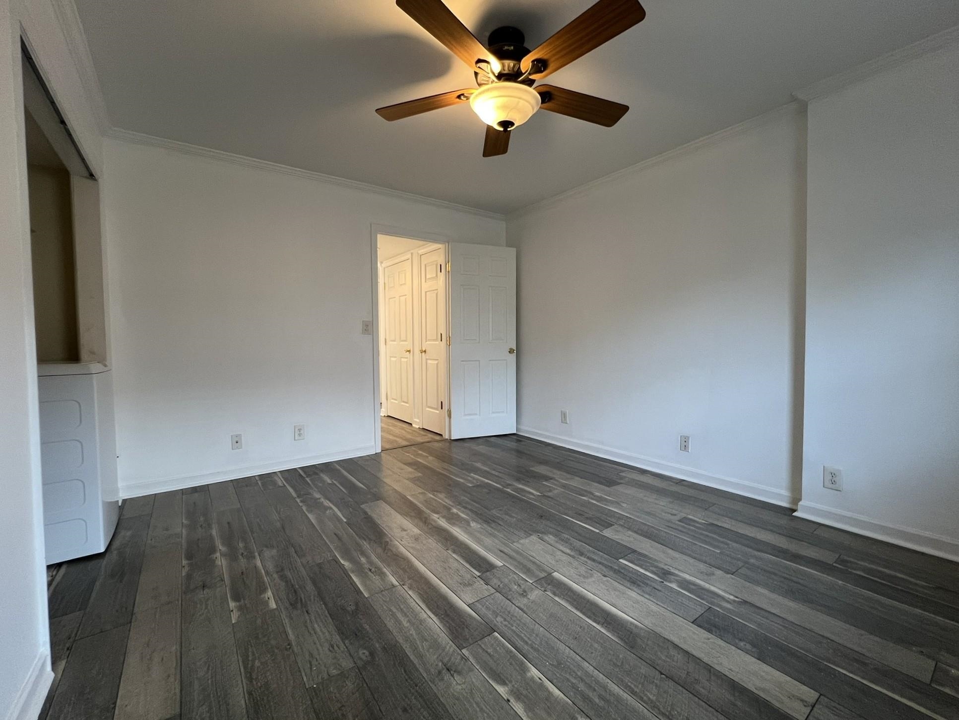 1207 MIDDLE CT Unit: 102
