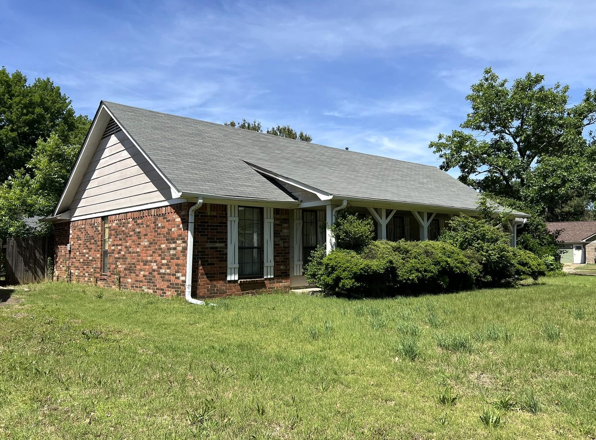 6288 ROCKLEDGE DR