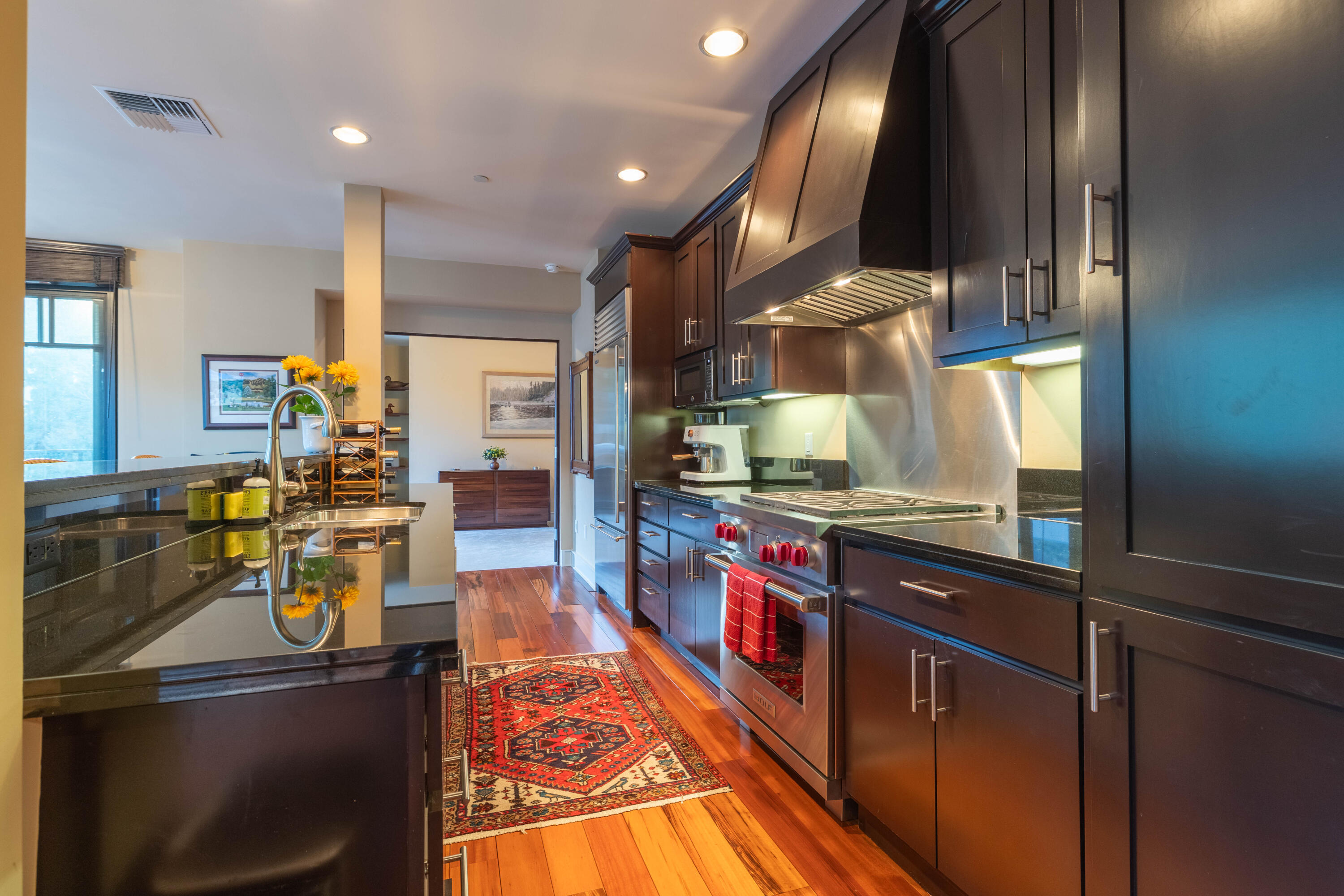 111 First Ave S 25