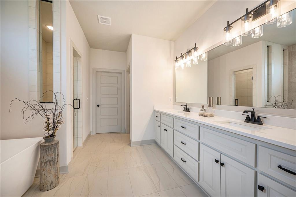 2818 NE 102nd Street