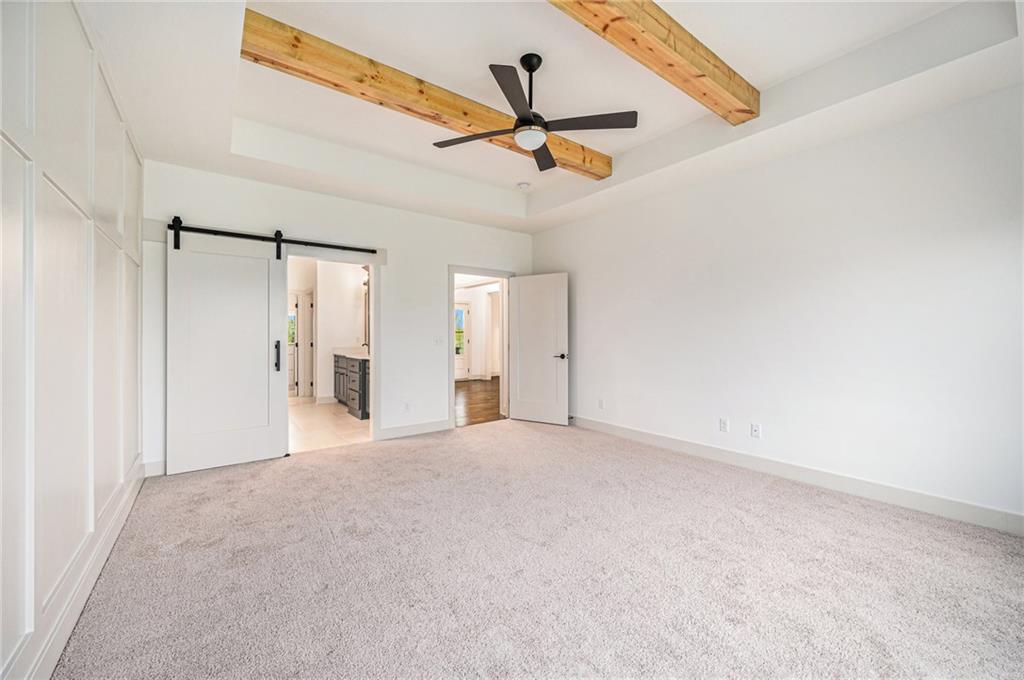 10130 N Kansas Court