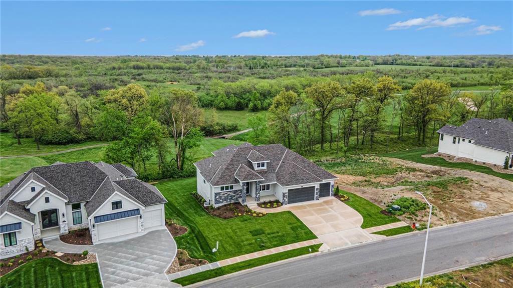 10139 N Kansas Court