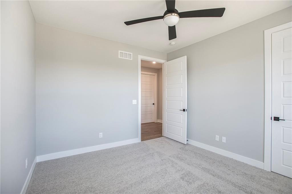 10139 N Kansas Court