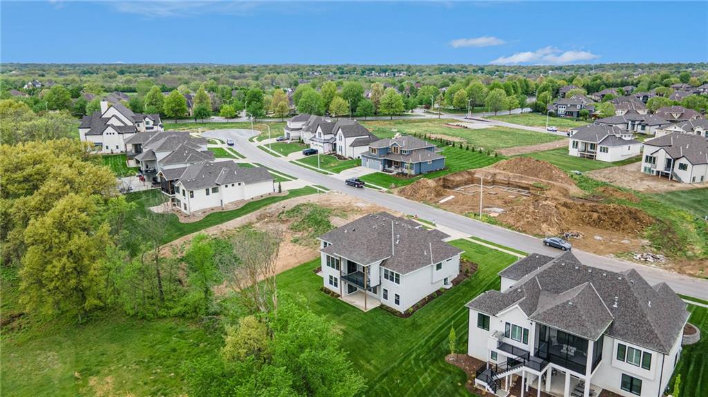 10139 N Kansas Court