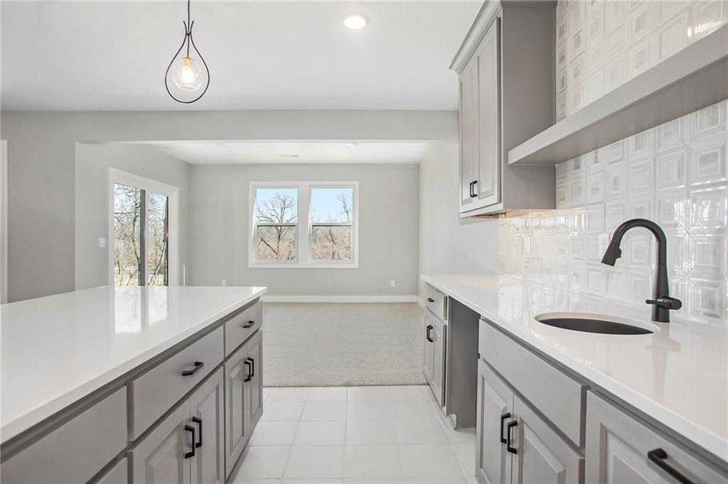 10139 N Kansas Court