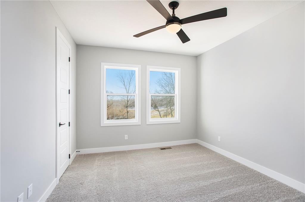 10139 N Kansas Court