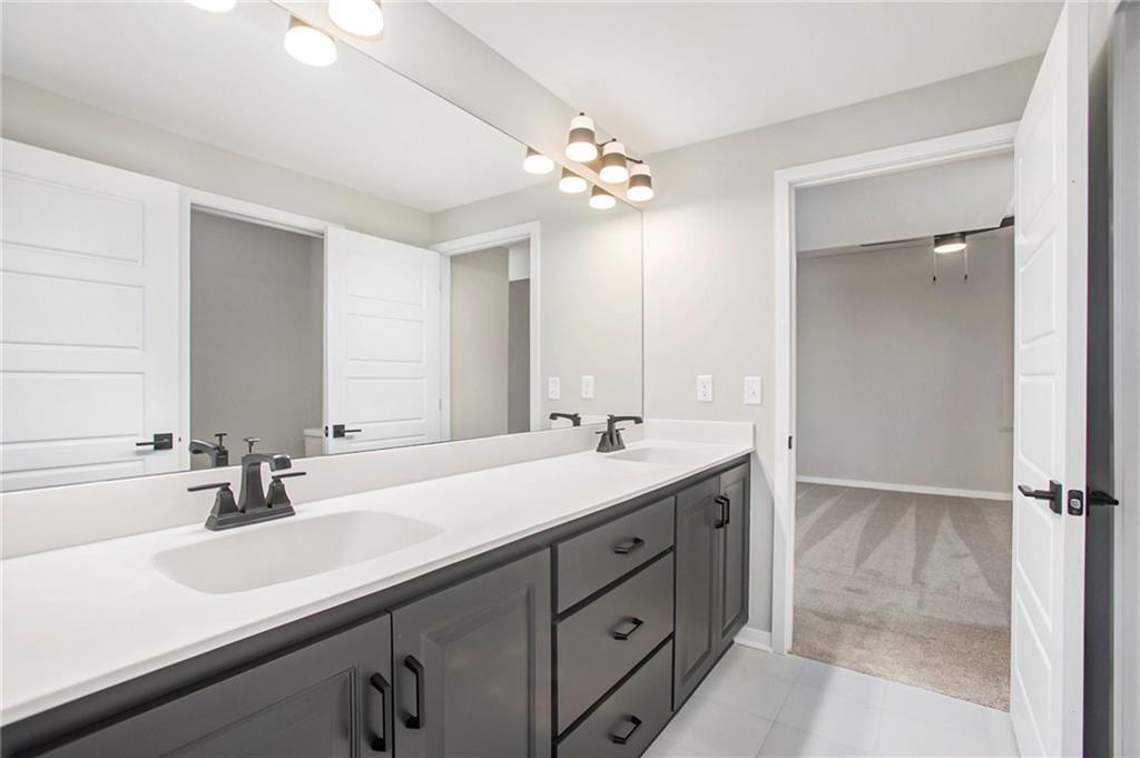 10139 N Kansas Court