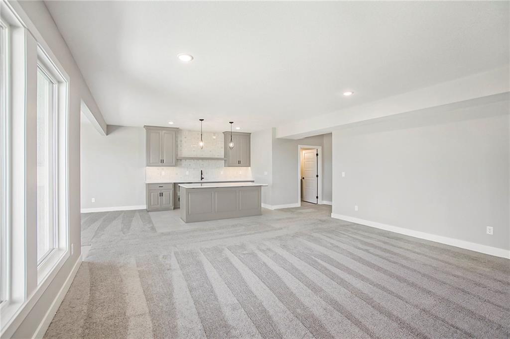 10139 N Kansas Court