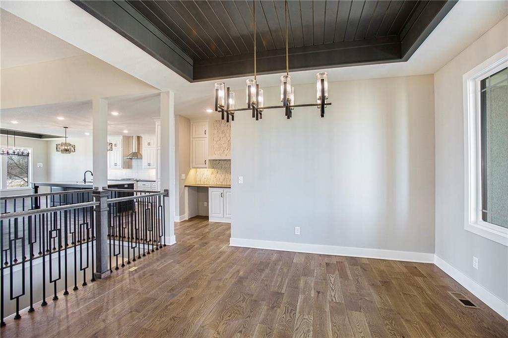 10139 N Kansas Court