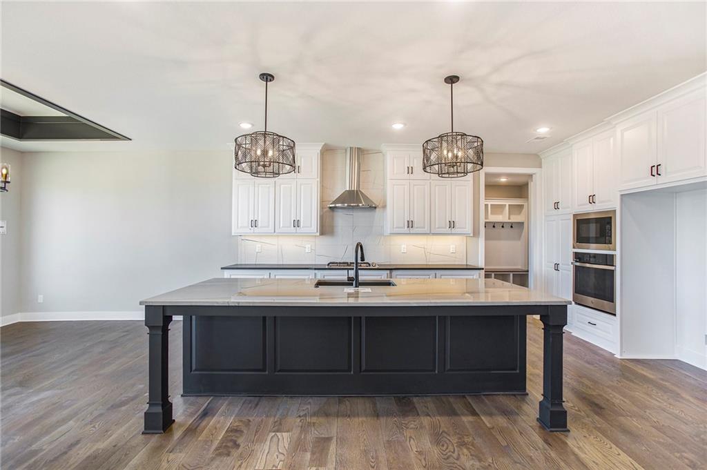 10139 N Kansas Court