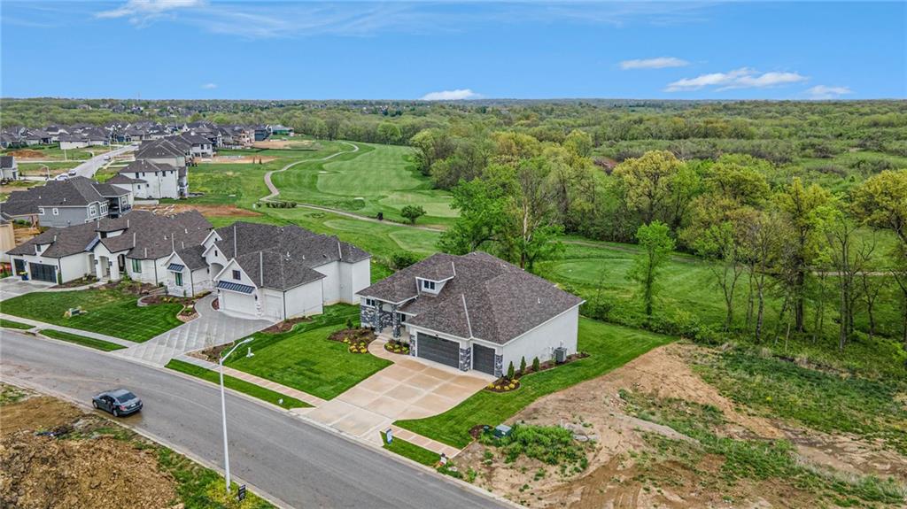 10139 N Kansas Court