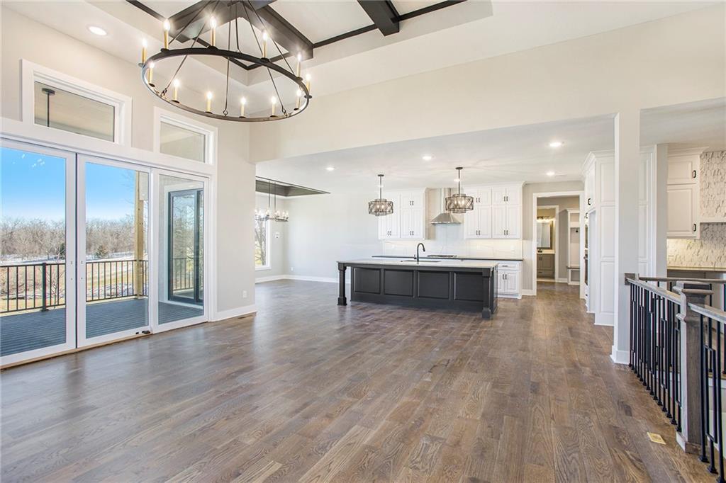 10139 N Kansas Court