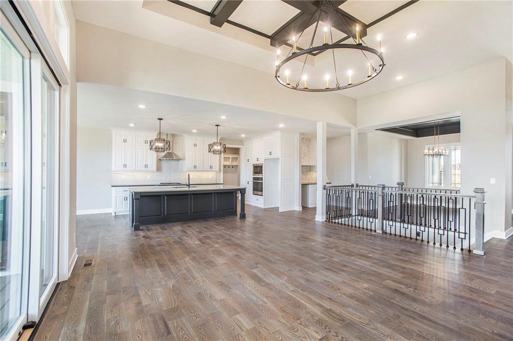 10139 N Kansas Court